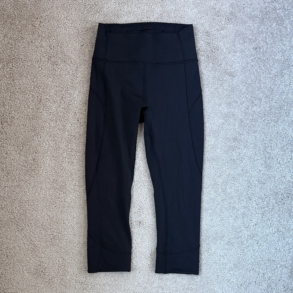 Lululemon Black Cropped Leggings